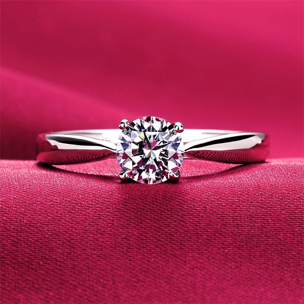 0.5 Carat Four Claw ESCVD Diamonds Lovers Ring Wedding Ring For Her